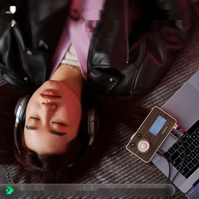 3-w-1 nadajnik-odbiornik Bluetooth 5.2 z wyświetlaczem, HiFi adapter