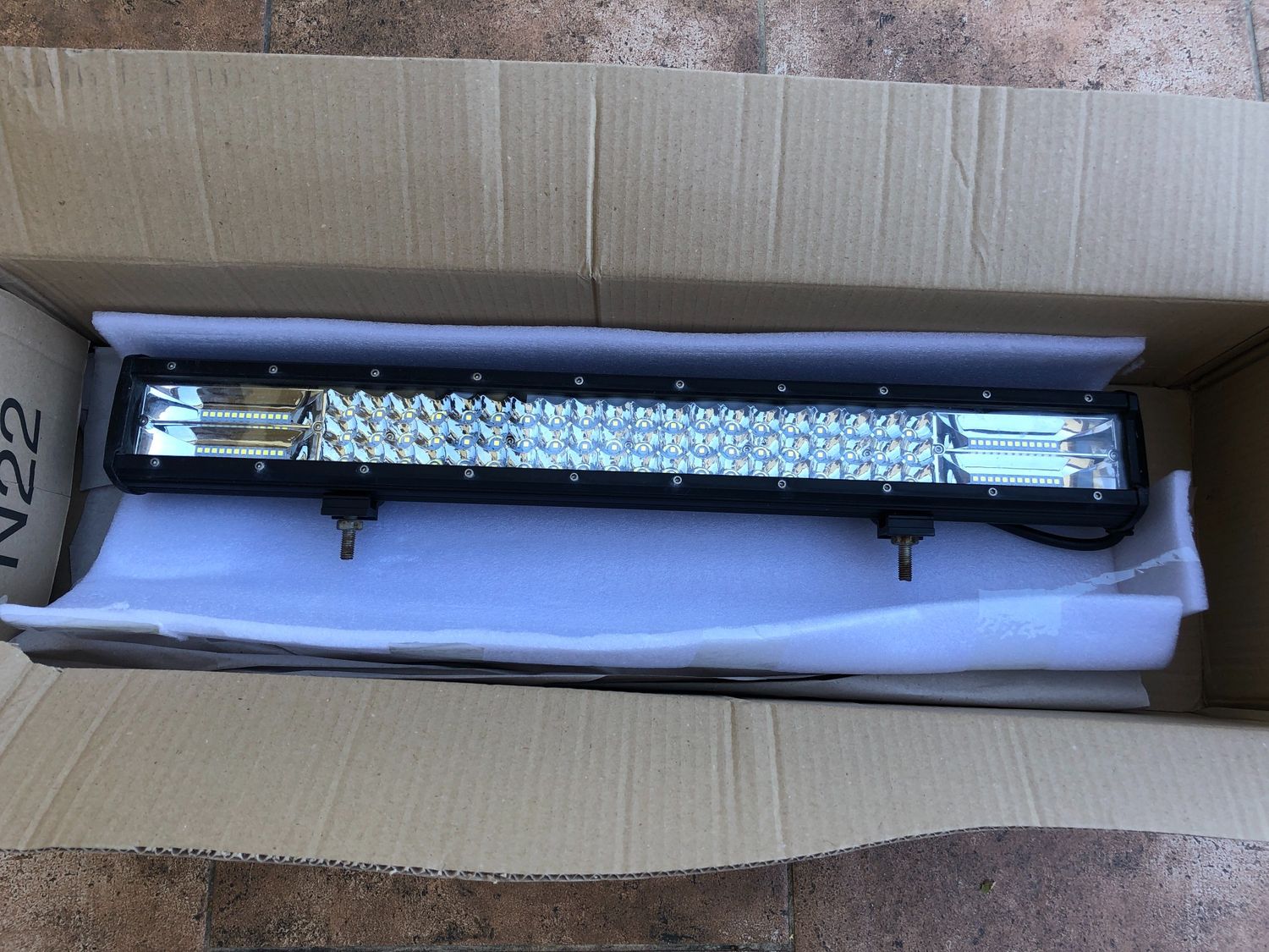 AUXTINGS 57 cm 22&quot; 324 W Potrójny Rząd LED Belka Robocza z przewodami