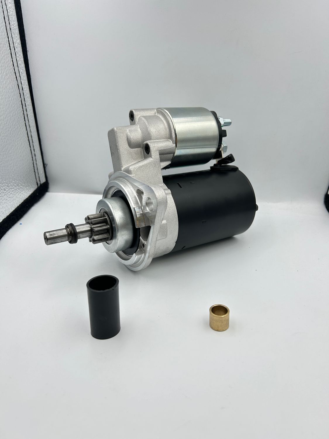 maXpeedingrods Rozrusznik 9 zębów 0,7 kW 250134 R007042024