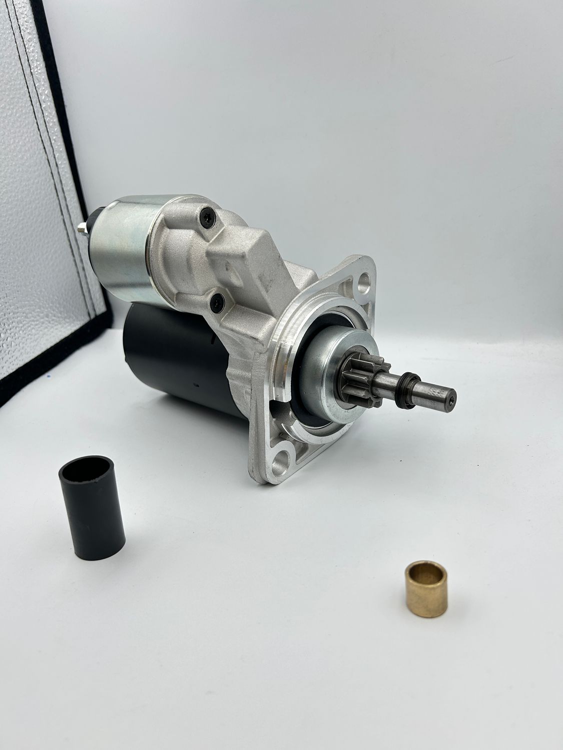 maXpeedingrods Rozrusznik 9 zębów 0,7 kW 250134 R007042024
