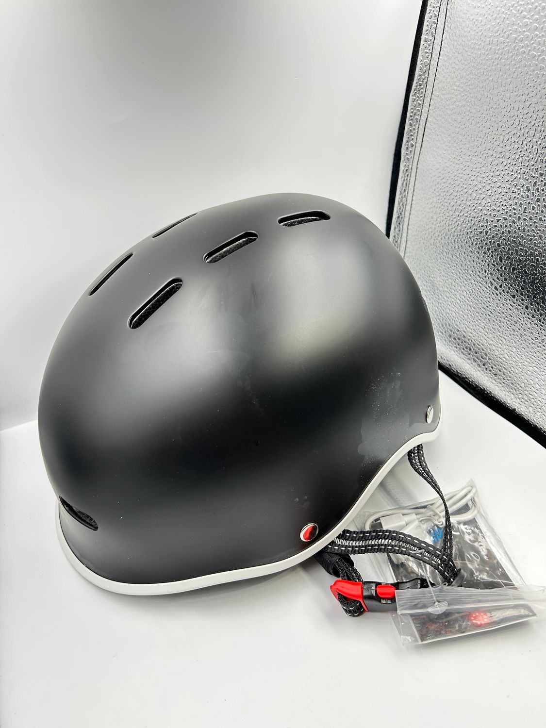 Kask rowerowy z LED CE-Certyfikaty dla dorosłych E-Scooter BMX