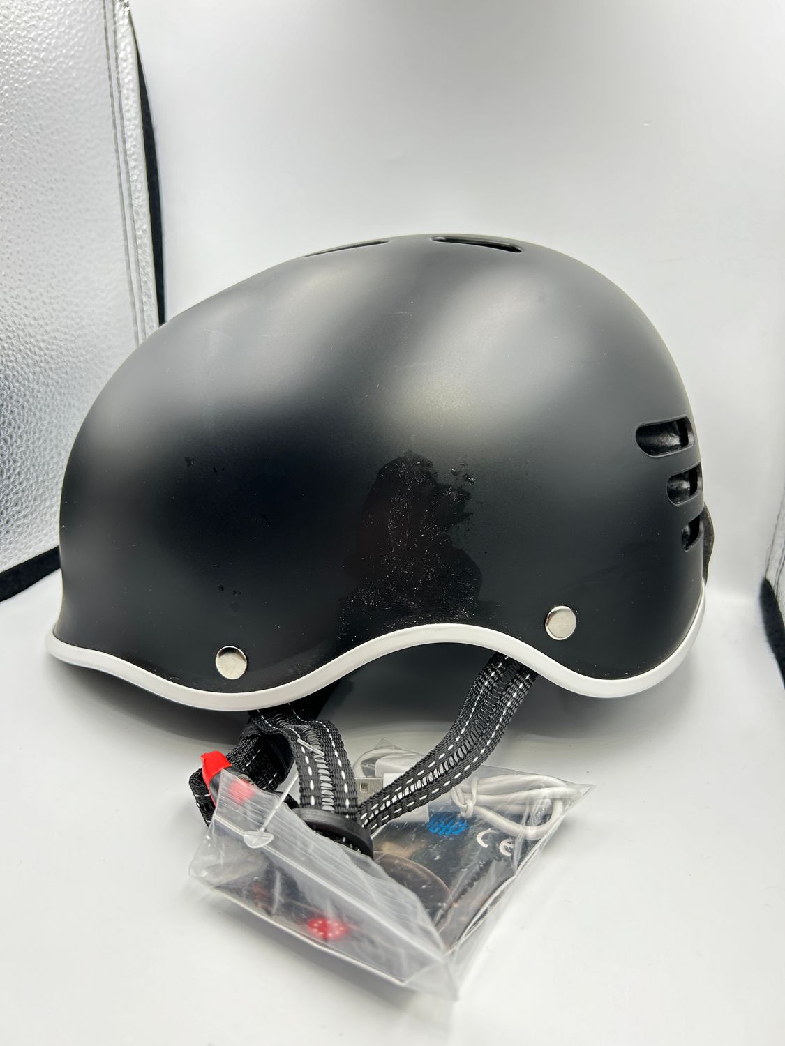Kask rowerowy z LED CE-Certyfikaty dla dorosłych E-Scooter BMX