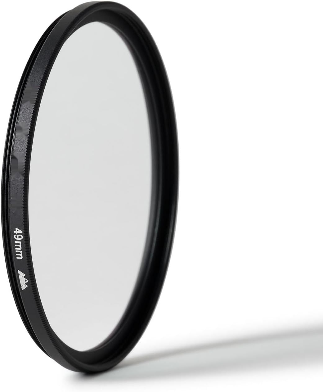 Gobe 49 mm Filtr UV (3Peak) chroni obiektyw i redukuje UV światło.