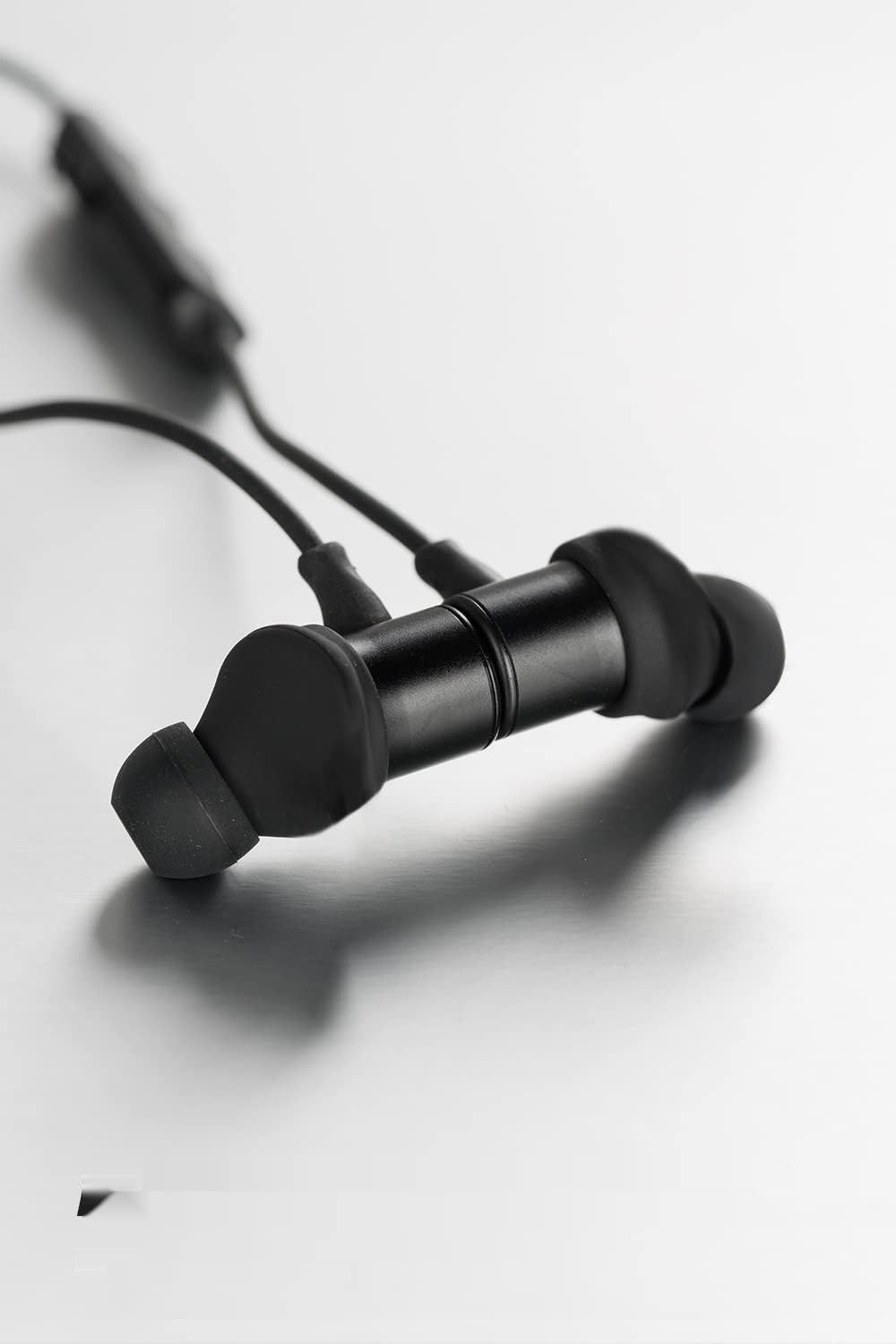 SoundPEATS Q30 HD+ Bluetooth 5.2 Magnetyczne IPX5 Mikrofon, 12h, aptX-HD