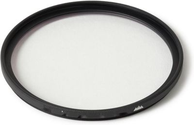 Gobe 49 mm Filtr UV (3Peak) chroni obiektyw i redukuje UV światło.