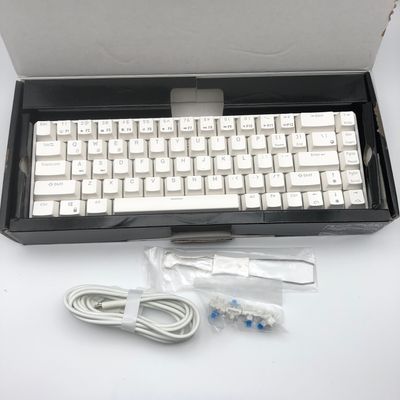 RK ROYAL KLUDGE RK68: 65% bezprzewodowa klawiatura mechaniczna z Bluetooth.