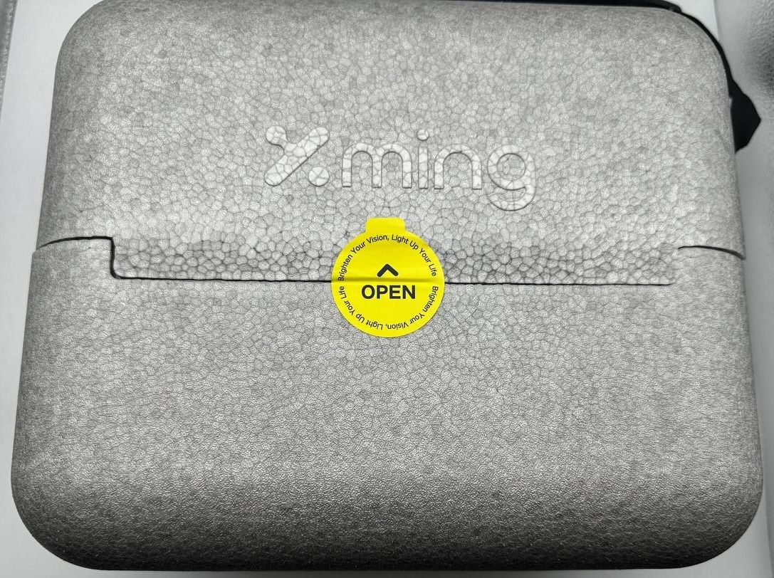 Projektor Xming Page One Film 1080P, WiFi6, Bluetooth, licencja Netflix
