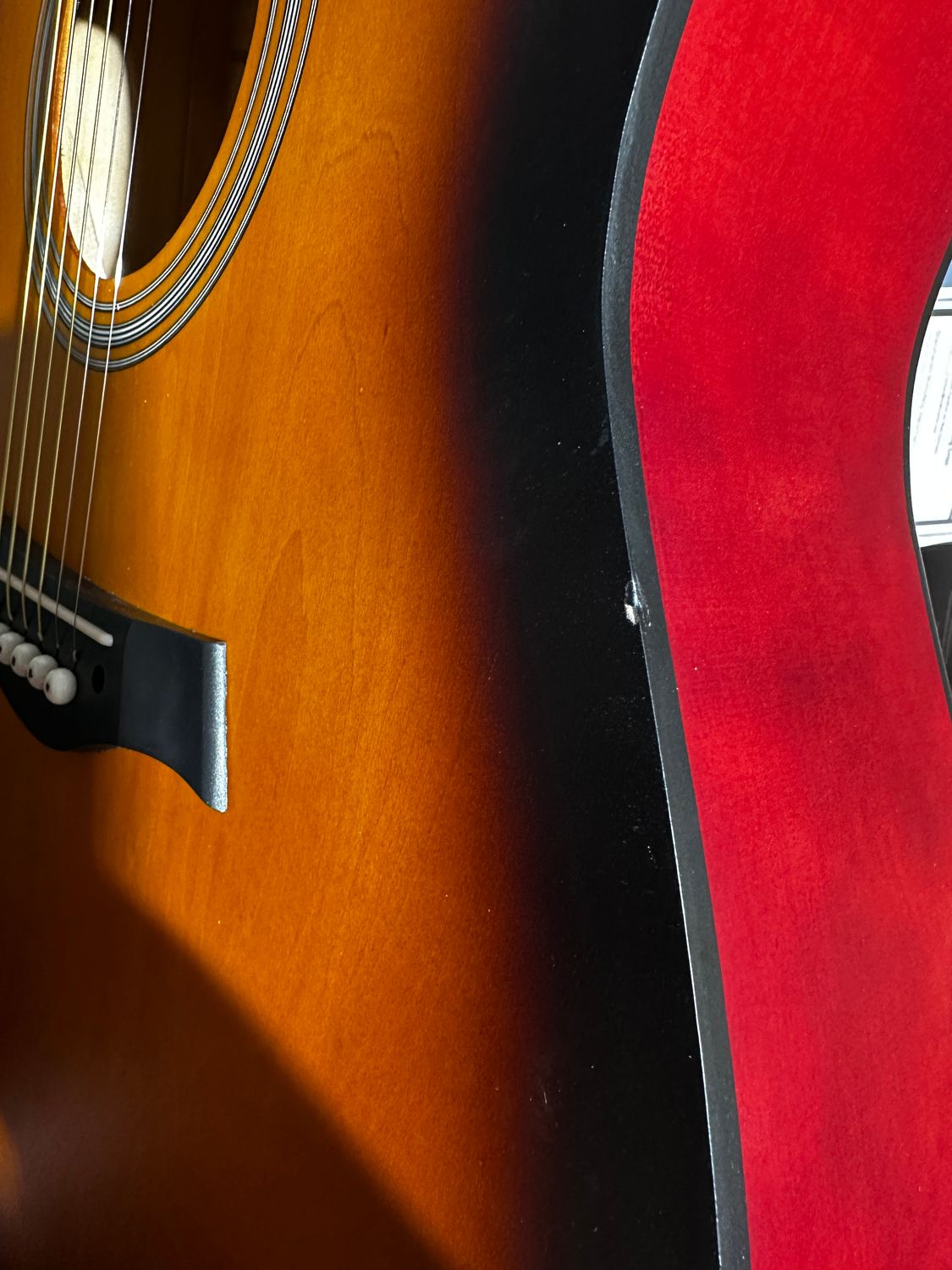 CAHAYA 41-calowa gitara akustyczna CY0355: zestaw z akcesoriami.
