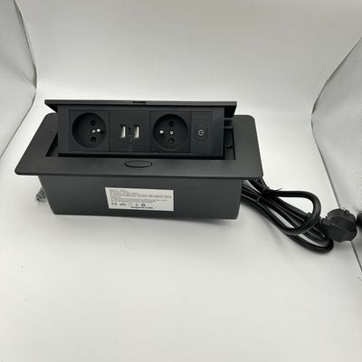 Connection Box Black, biurko z 2 gniazdami i 2 portami USB Type-C