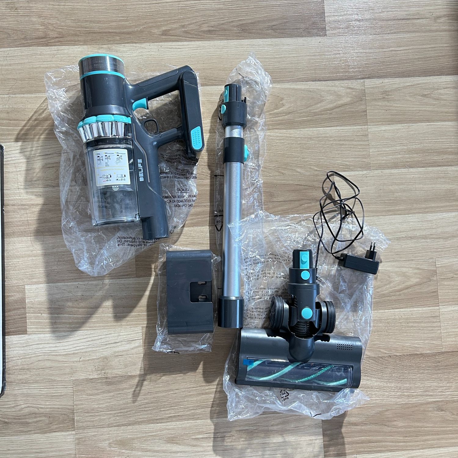 Odkurzacz Belife, 45000pa/550W, 45 min pracy, LED, 6-w-1, (Niebieski)