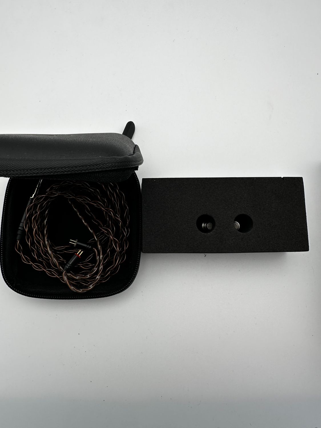 ZiiGaat Doscinco IEM, 2DD+3BA hybrydowe przetworniki, przewodowe (3.5mm)