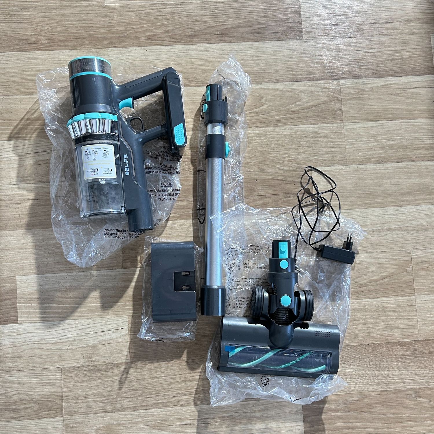 Odkurzacz Belife, 45000pa/550W, 45 min pracy, LED, 6-w-1, (Niebieski)