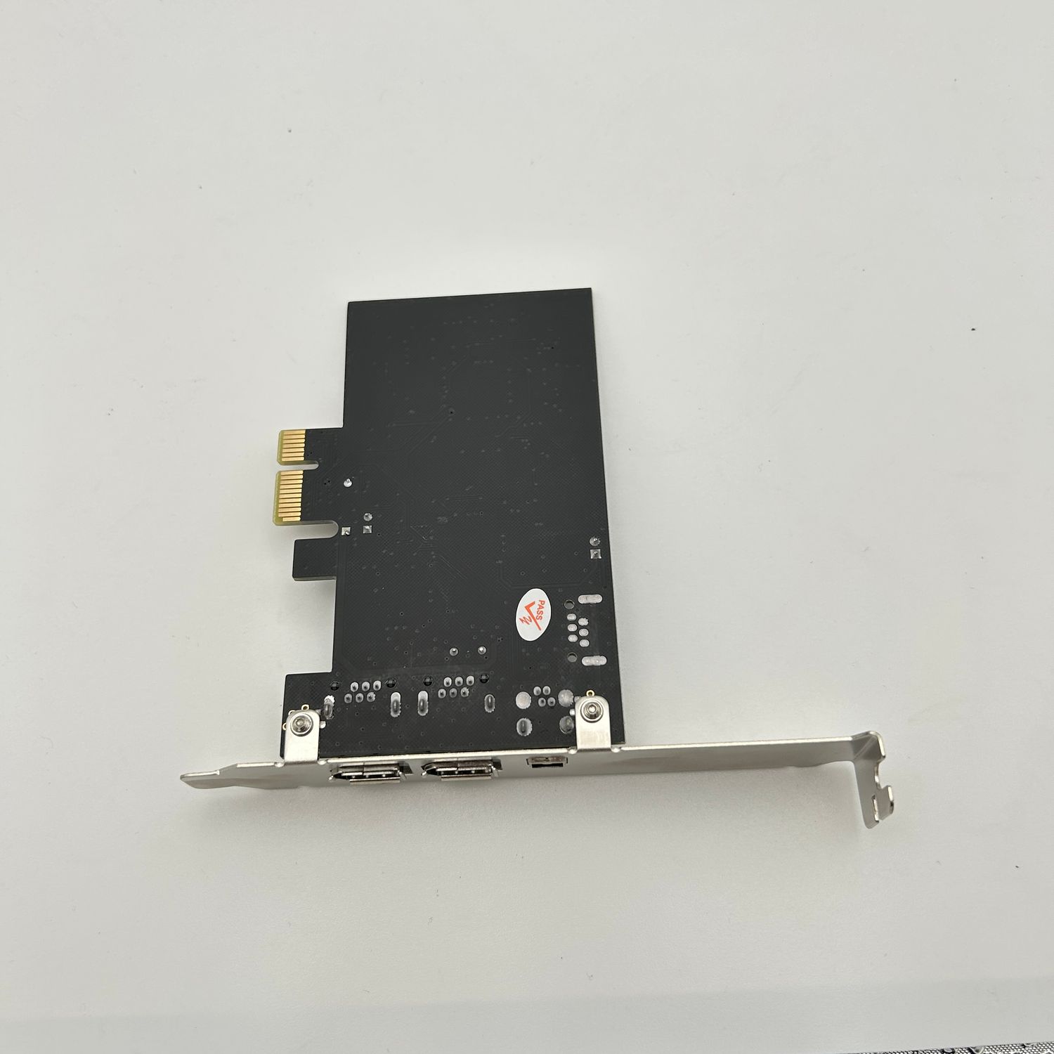 Cuifati PCIe, Kontroler Adapter IEEE 1394, 4 Porty (3x6 Pin, 1x4 Pin).