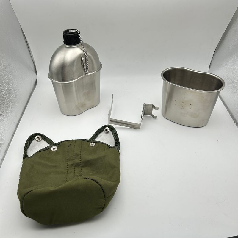 Butelka Latinaric 1L ze stali nierdzewnej US Field do użytku terenowego.