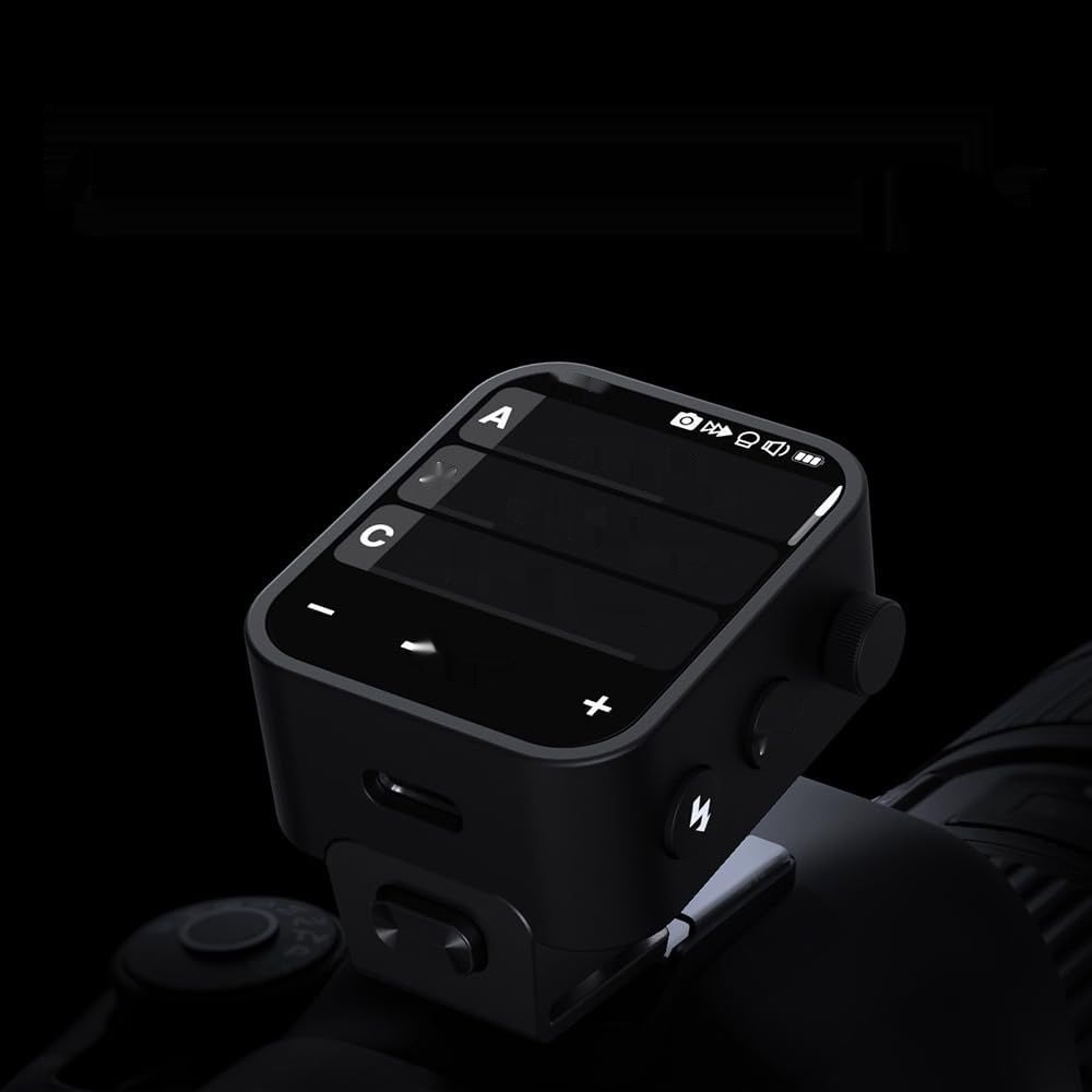 Godox X3-S Trigger, ekran dotykowy TTL, bateria 3,7 V 850 mAh, 7 dni czuwania.