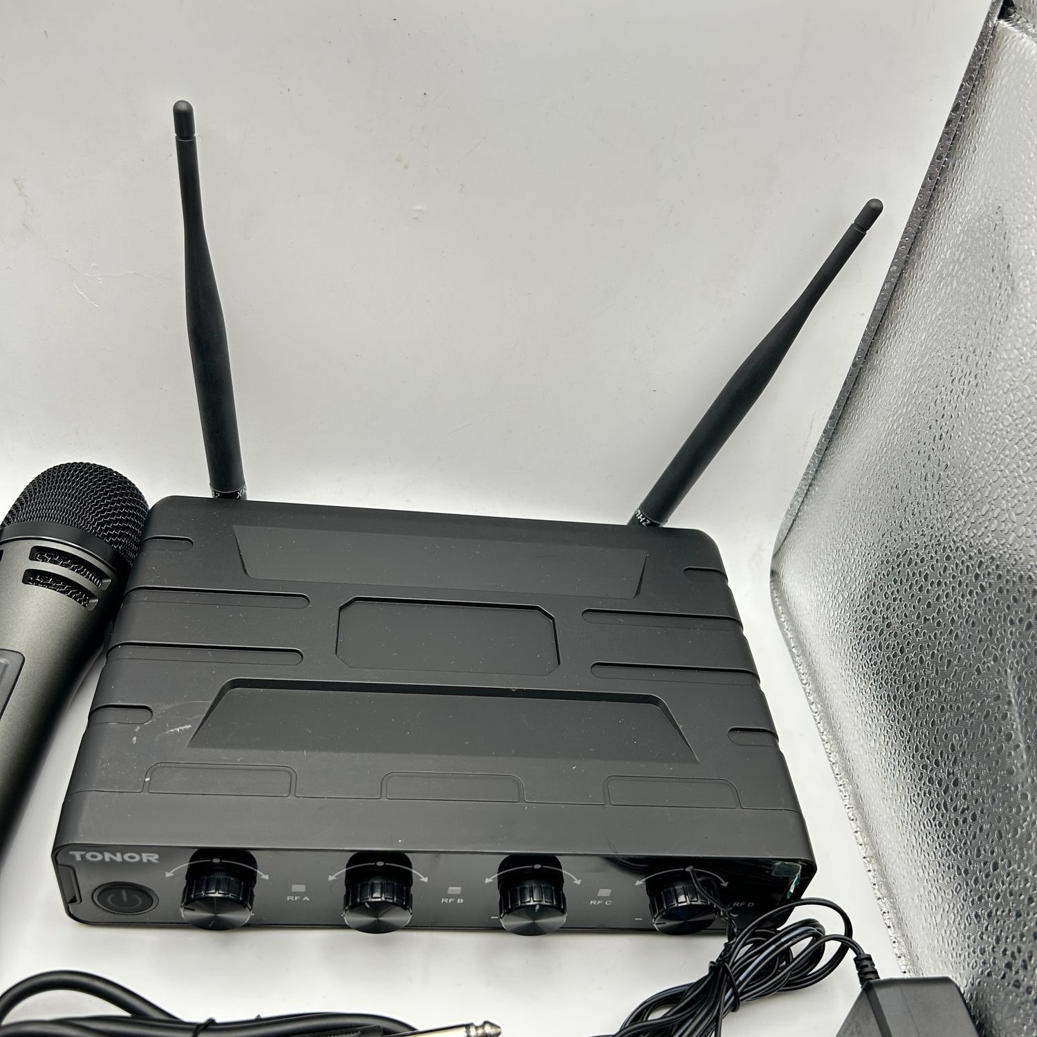 TONOR 4x5-kanałowe bezprzewodowe mikrofony, zasięg 60m UHF, idealne na wesela.