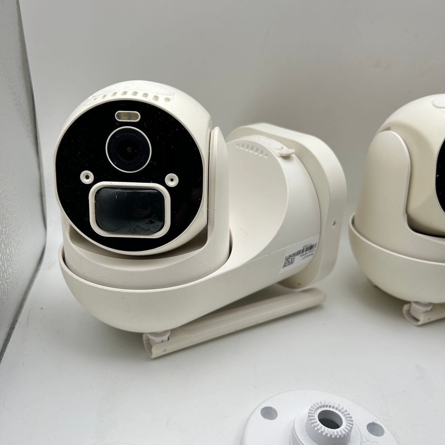 nicezing 4MP Kamera Nadzoru WiFi Zewnętrzna PTZ, AI Detekcja, SD 32GB
