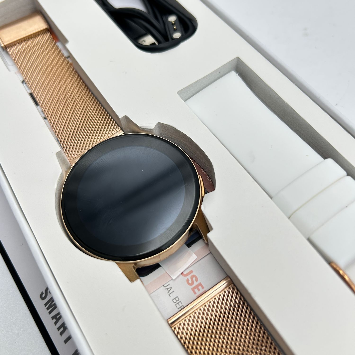 Damski Smartwatch: Połączenia Bluetooth i Asystent AI, Wodoodporny.