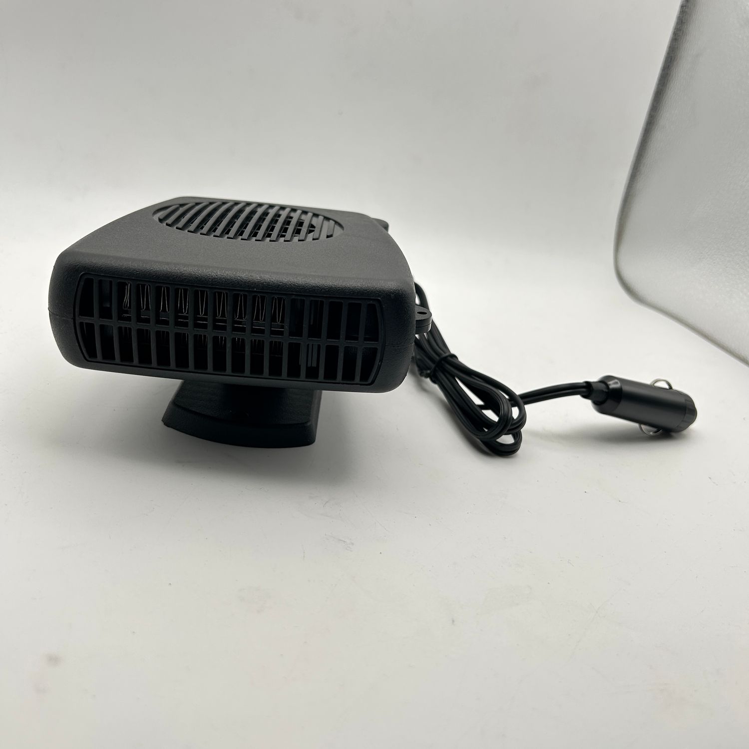 Ogrzewacz Samochodowy 200 W 12 V: Przenośny Wentylator Grzewczy, Odmrażacz.