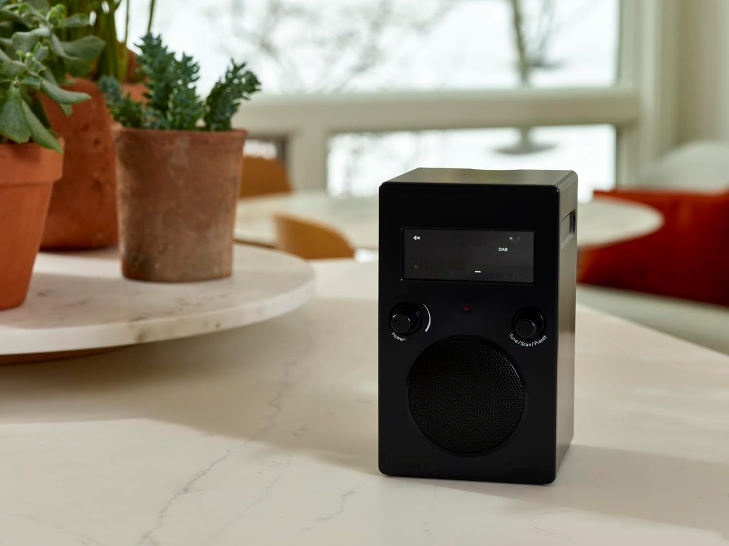Tivoli Audio Kompatybilne – przenośne radio PAL+ BT FM/DAB