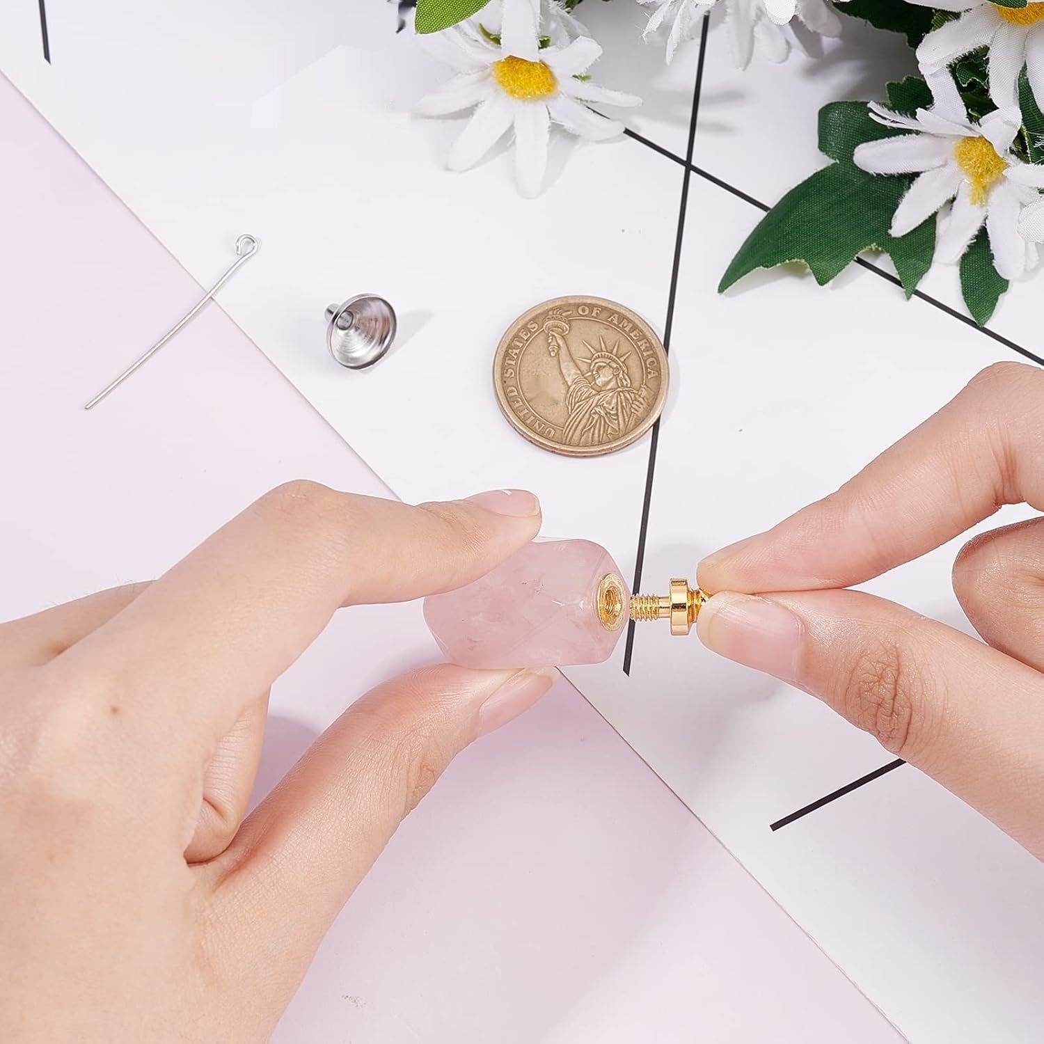 nbeads Naszyjnik z Zawieszką, Flakonik Perfum z Różowego Kwarcu