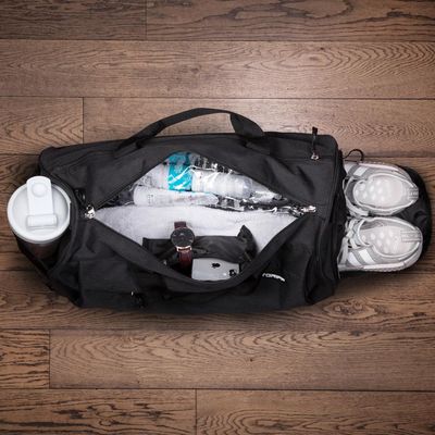 НЕВЕРНОЕ ОПИСАНИЕ! Fitgriff Sportowa torba na siłownię dla mężczyzn i kobiet - z przegrodą na buty i kieszenią na mokre ubrania - torba fitness Pełna Czerń 58 x 31 x 31 cm (Medium)