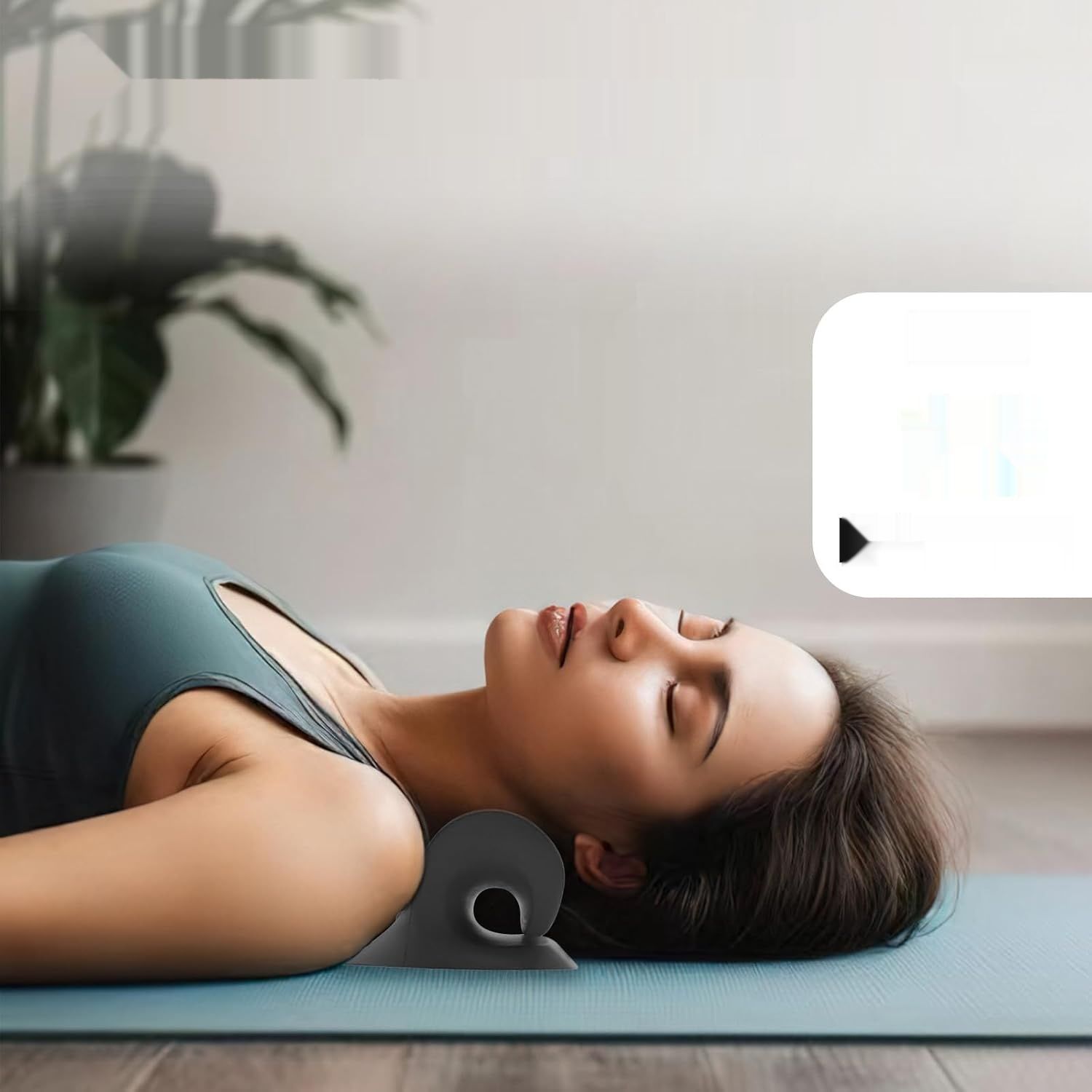 PODUSZKA TRAKCYJNA KARKU,KOREKTOR GARBU SZYI Z PUNKTEM MASAŻU GÓRNEJ CZĘŚCI