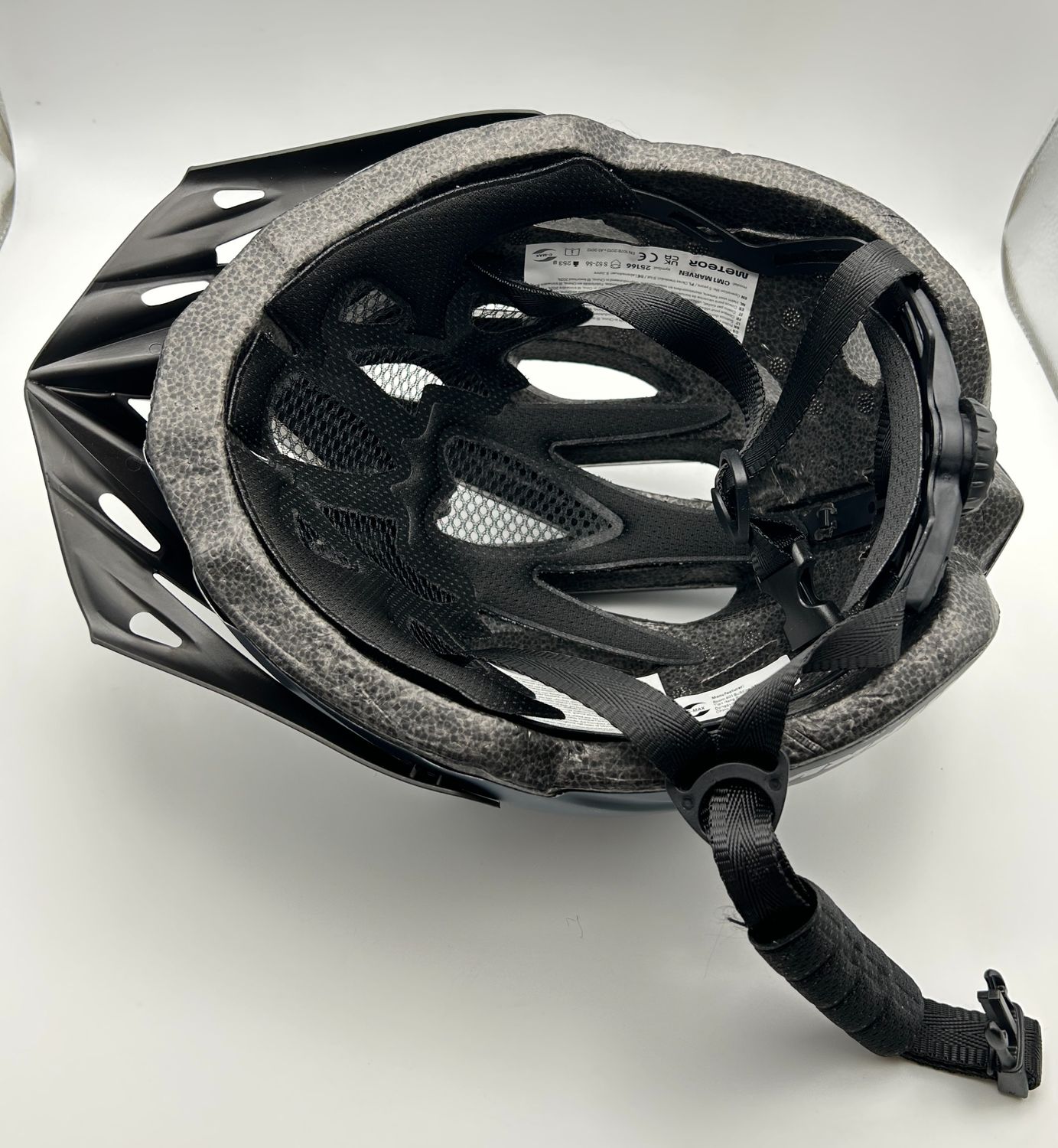 Kask rowerowy Marven MTB i VTC dla dorosłych oraz młodzieży unisex.