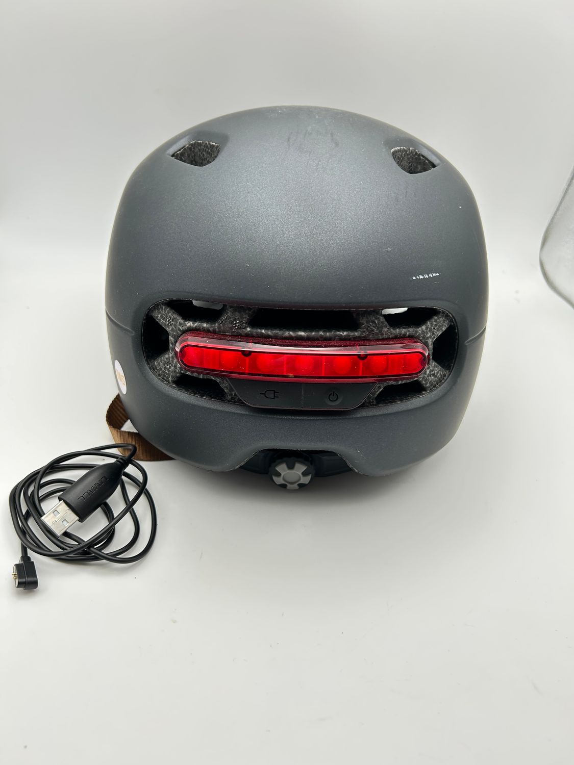 Kask rowerowy LIVALL Smart.
