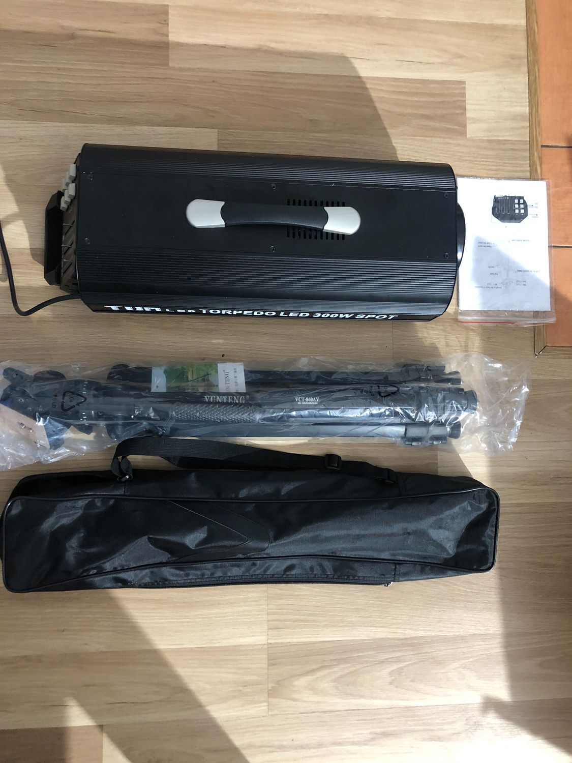 SENLAN LED 300 W followspot - kontrola i wideo - statyw do teatru i sceny