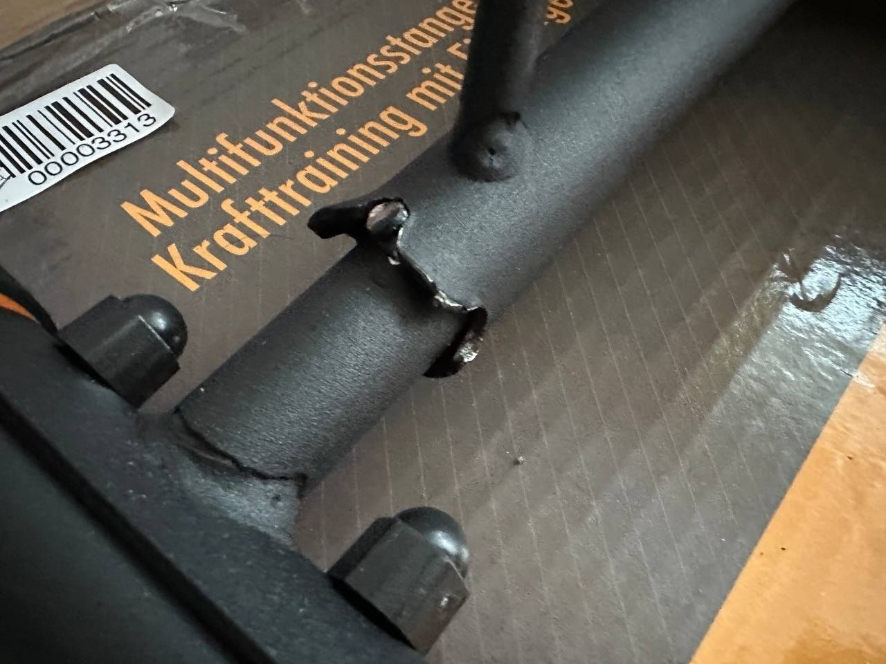 High Pulse Drążek do Podciągania z hakami, karabińczykiem, pętlami i plakatem.