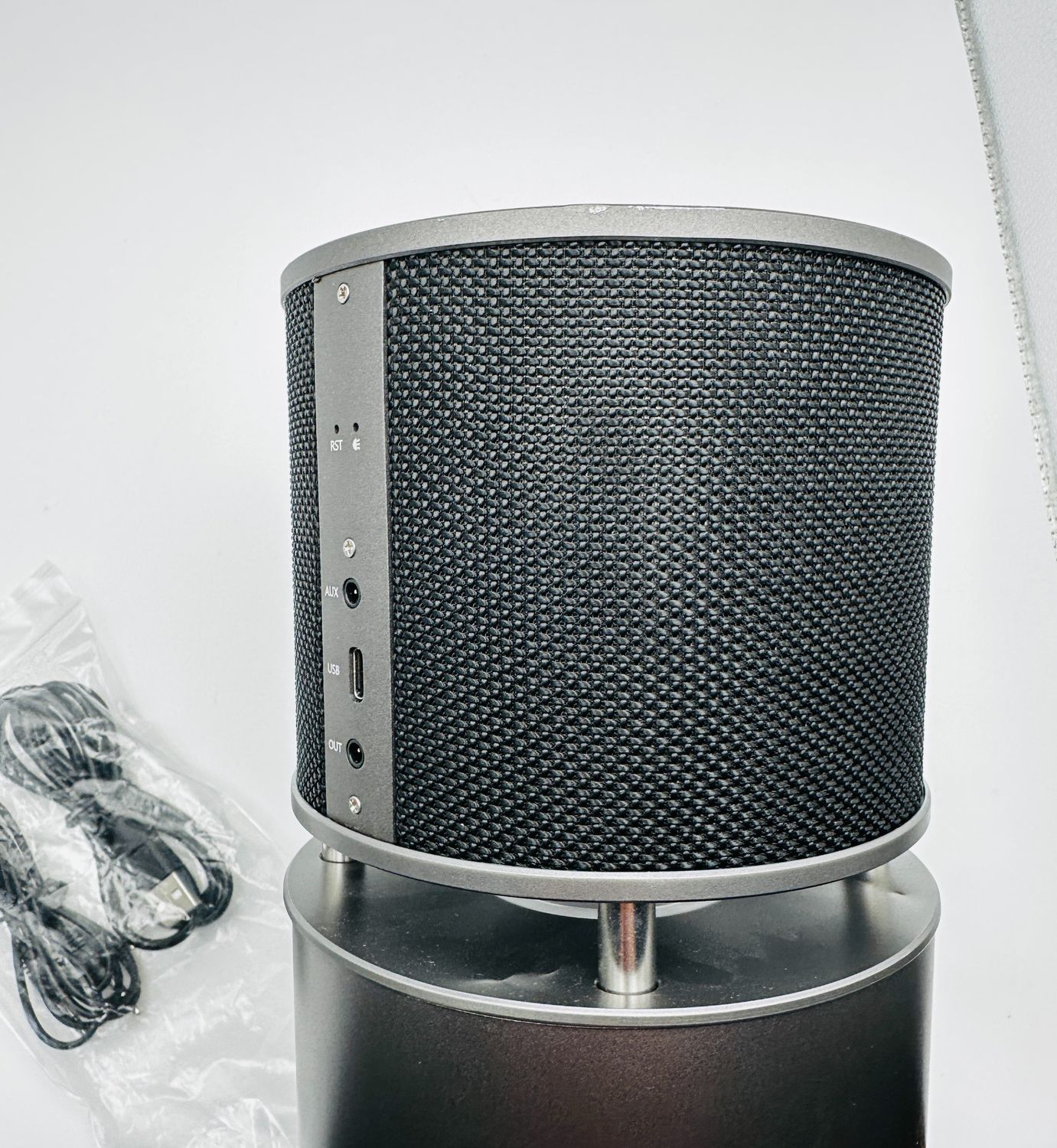 ABRAMTEK E600 100W głośnik Bluetooth z subwooferem Super Bass 360° dźwięk.