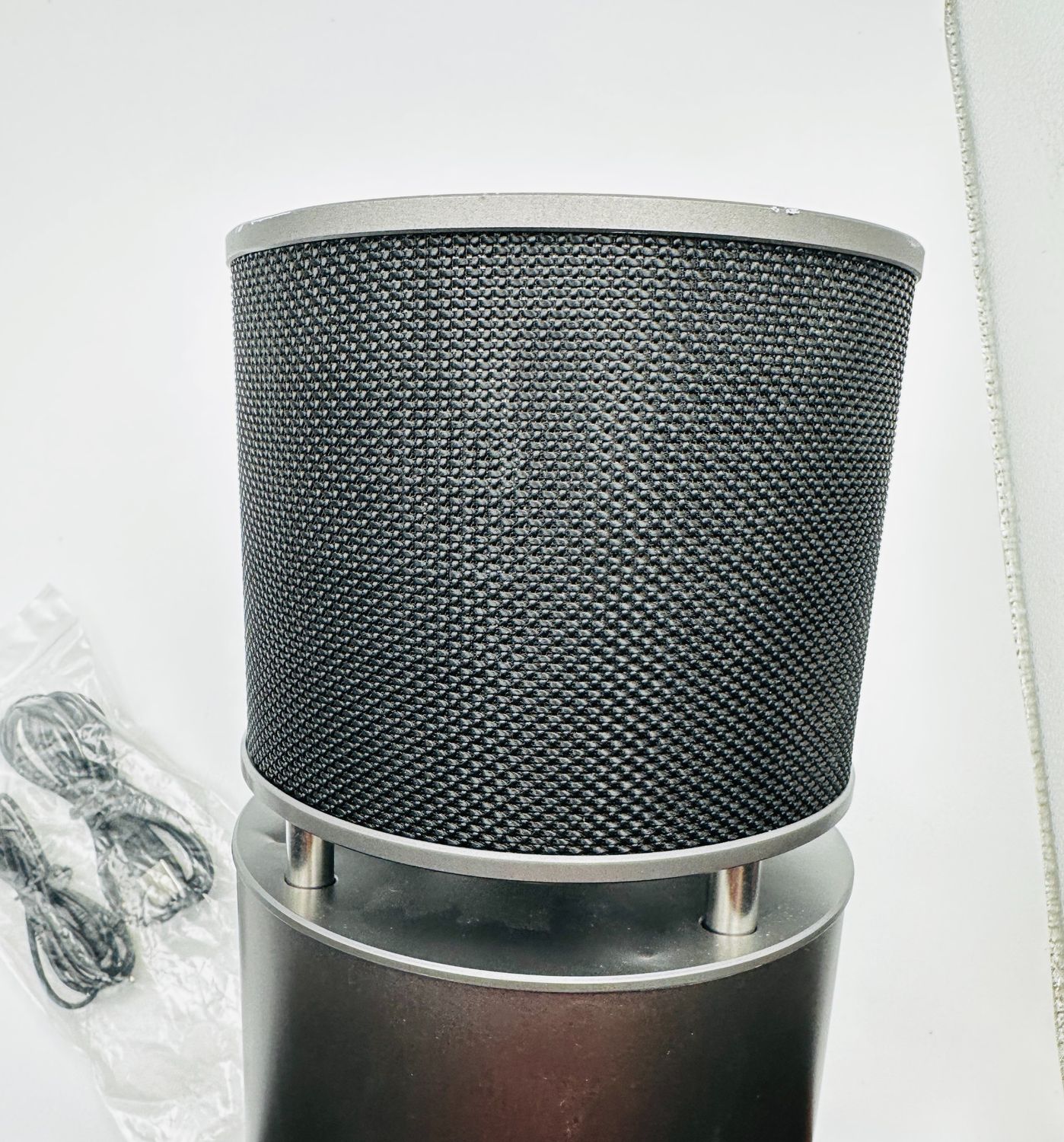 ABRAMTEK E600 100W głośnik Bluetooth z subwooferem Super Bass 360° dźwięk.