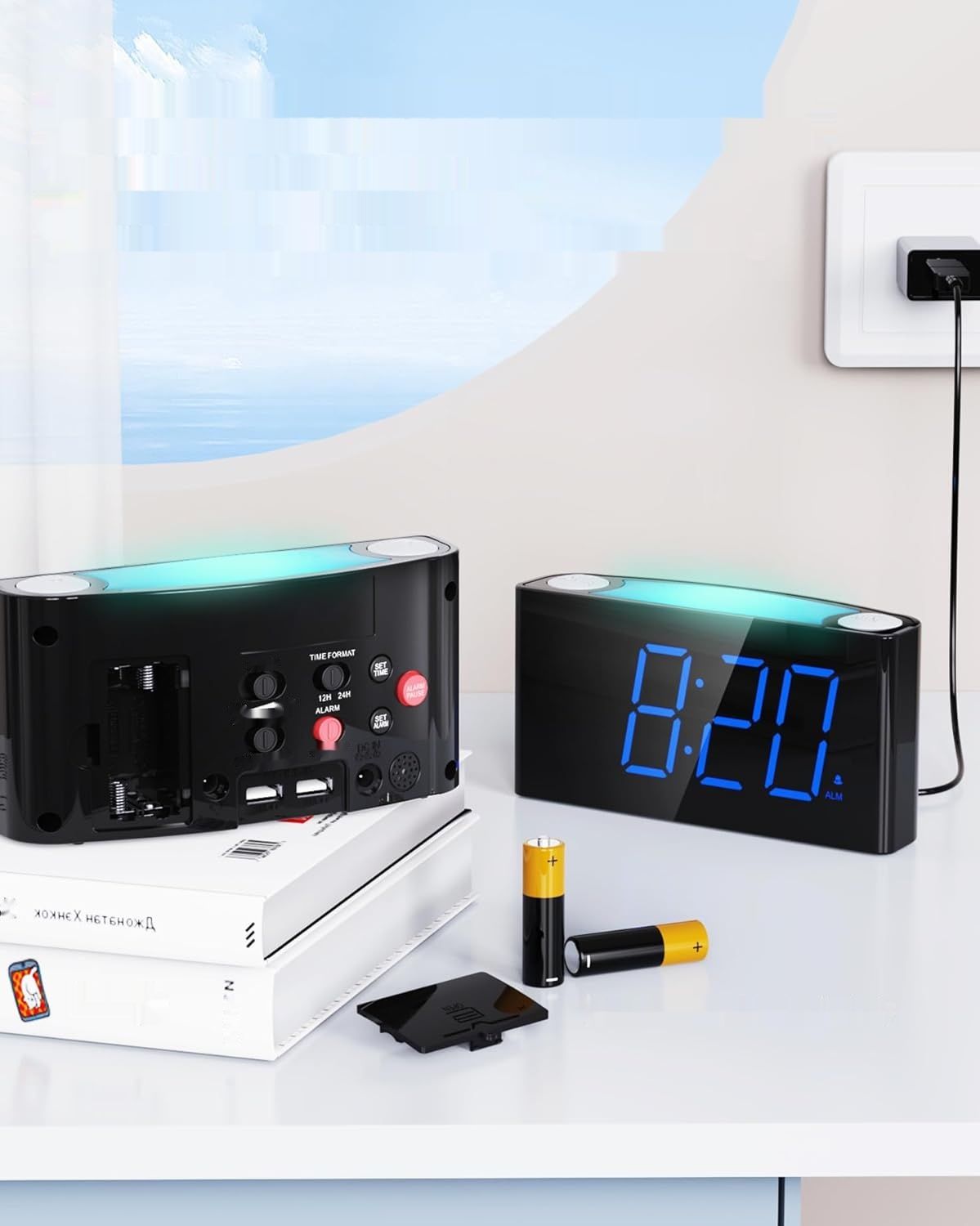 Głośny budzik, duży LED, 7-kolorowe światło, ściemniacz, 2 USB, 12/24 H