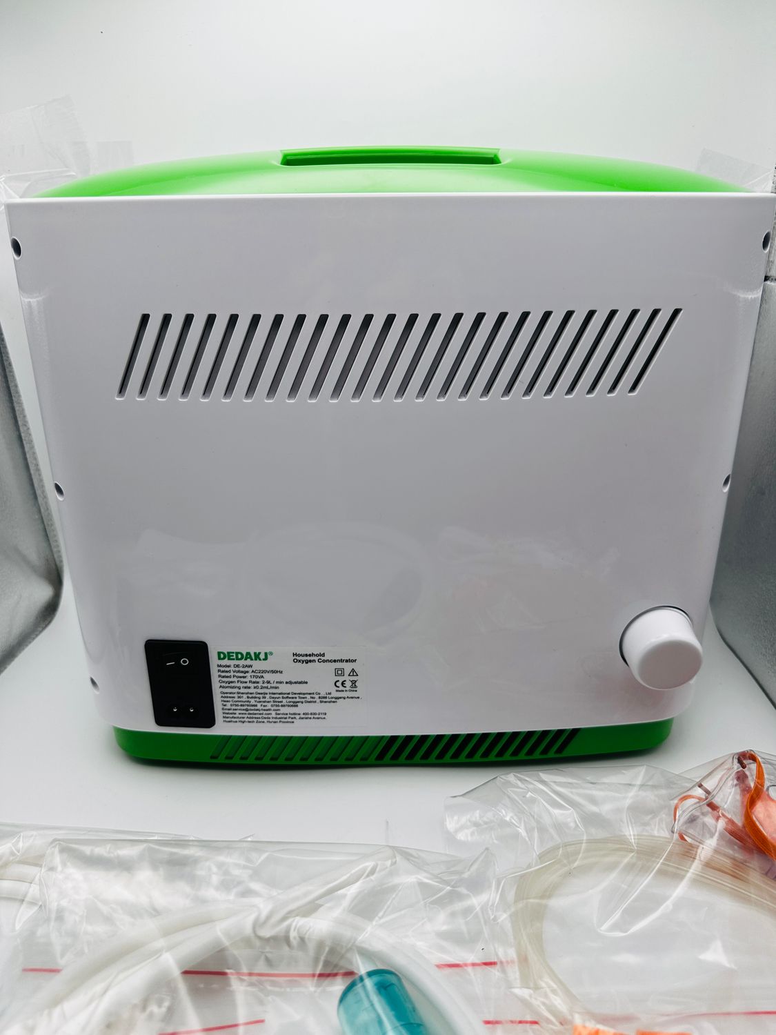 DEDAKJ Koncentrator tlenu DE-2AW, przepływ 2-9 L/min, czystość 30%-90%