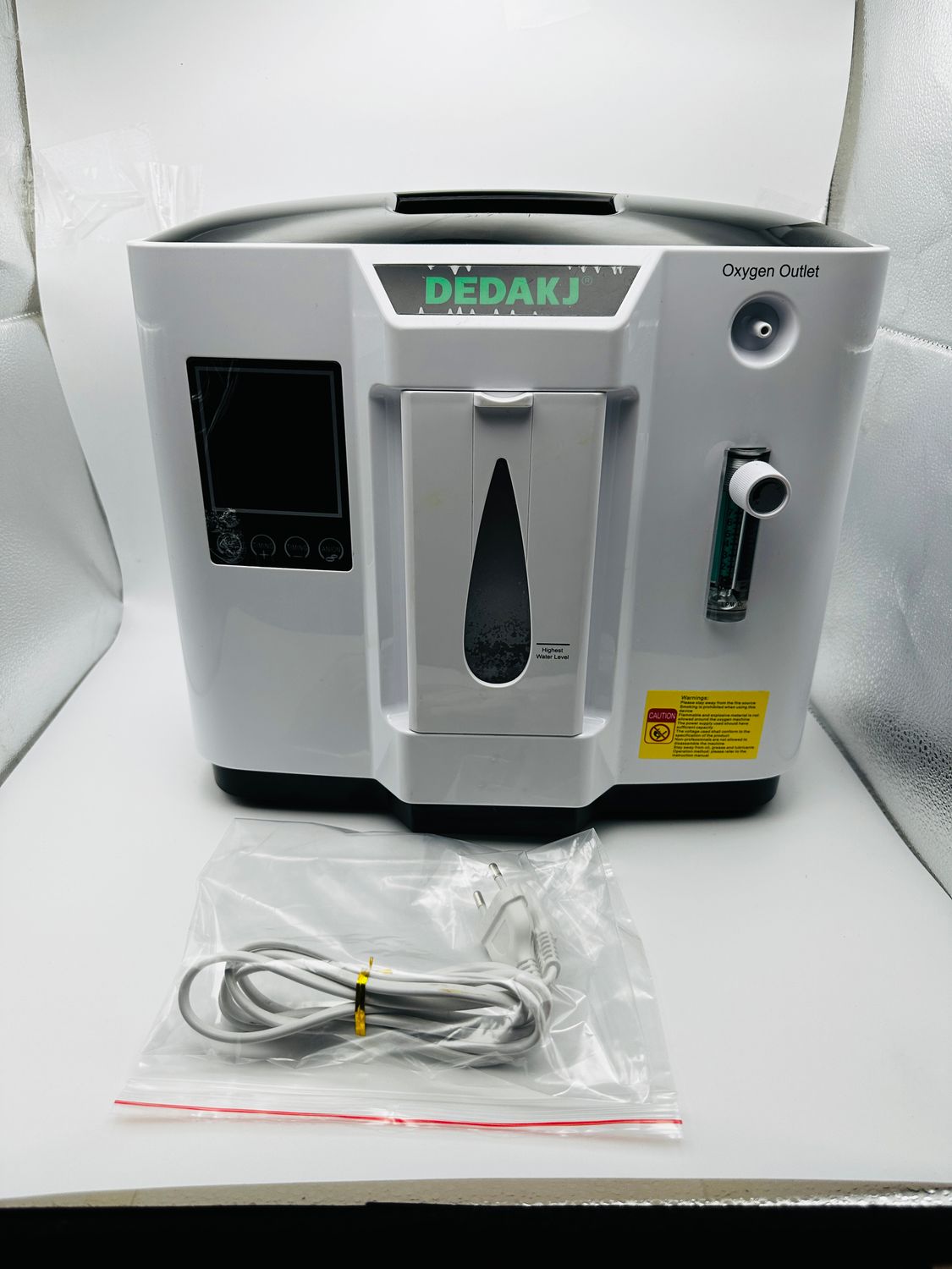 DEDAKJ Koncentrator Tlenu DE-1A 1-7 L/min, 30%-90%