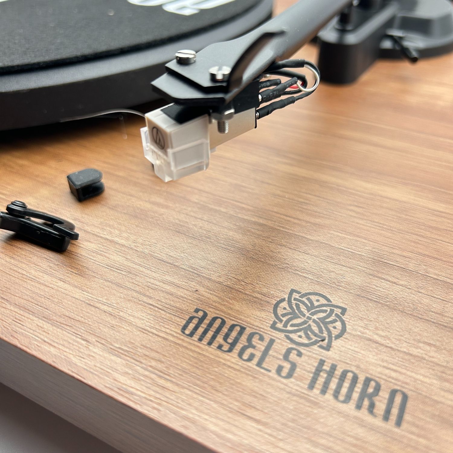 Uszkodzony Gramofon AT-3600L, Bluetooth, 33/45 obr./min, Drewniany