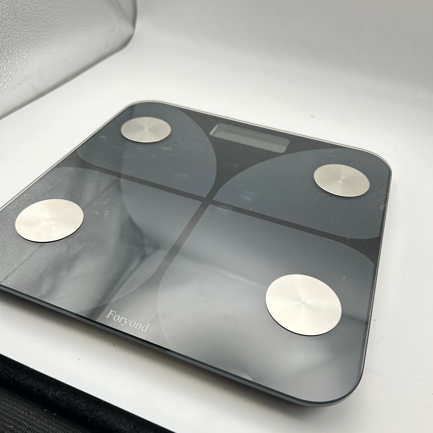 Foryond Cyfrowa Waga z Tkanką Tłuszczową, Bluetooth, Do 180 kg, Czarna