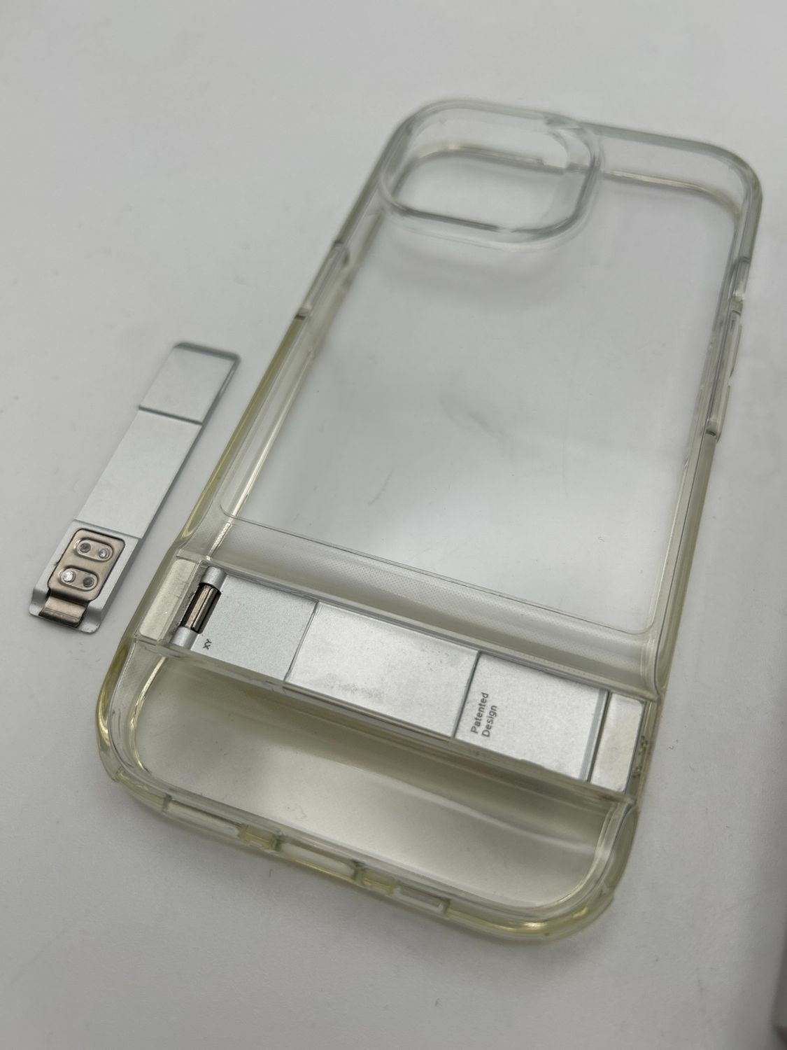 ESR Etui iPhone 15 Boost, Metalowa podstawka, Wojskowa ochrona