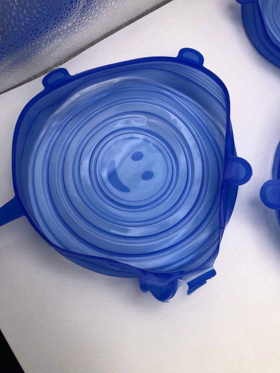 Zestaw 12 elastycznych silikonowych pokrywek uniwersalnych do misek