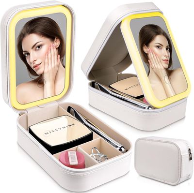Kosmetyczka z podświetlanym lusterkiem