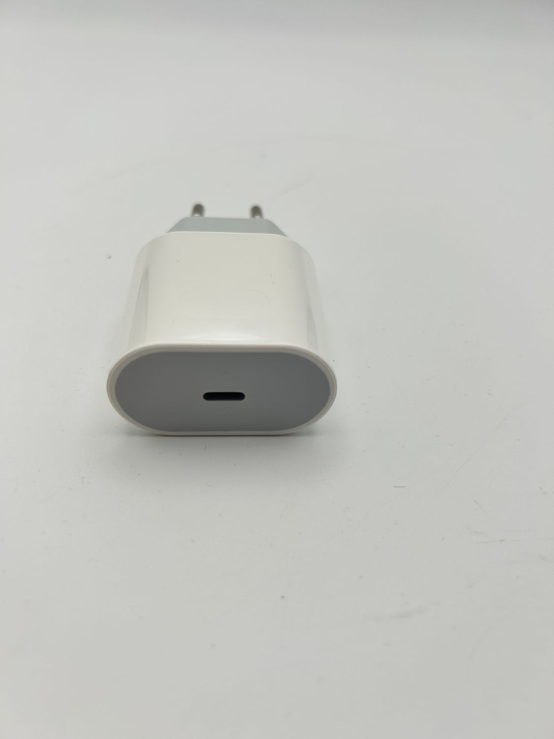 Ładowarka 20W USB-C z kablem typu C