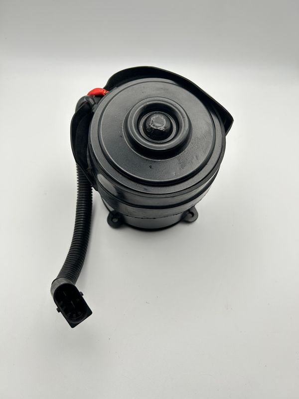 Wymiana silnika pompy wspomagania kierownicy dla Renault Clio 413137A-1790 -