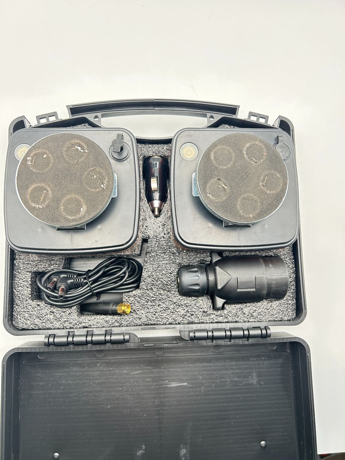 AOHEWEI Bezprzewodowe lampy LED Zestaw świateł tylnych z magnesami