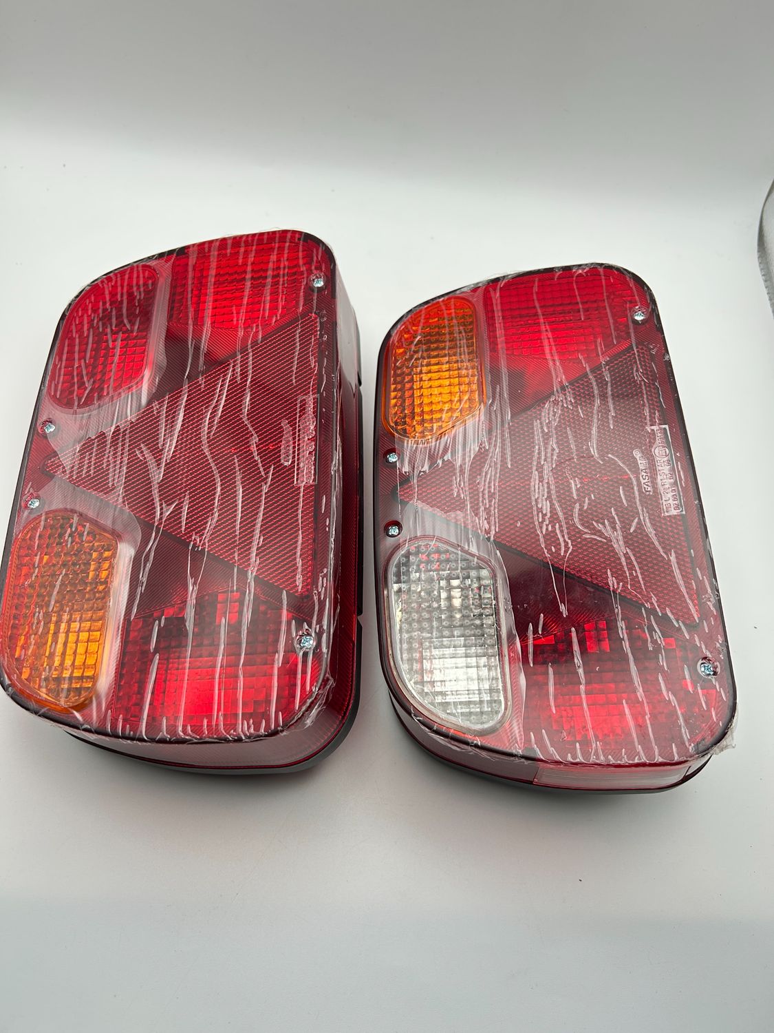 AOHEWEI Zestaw Tylnych Świateł Przyczepy Lampa Hamulcowa