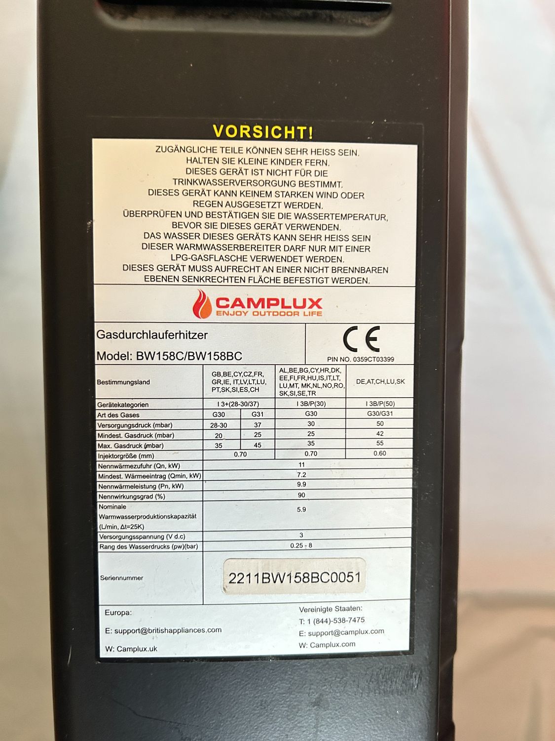 Camplux BW158BC Podgrzewacz Wody Gazowy Bez Zbiornika, 6L, 12kW, Czarny