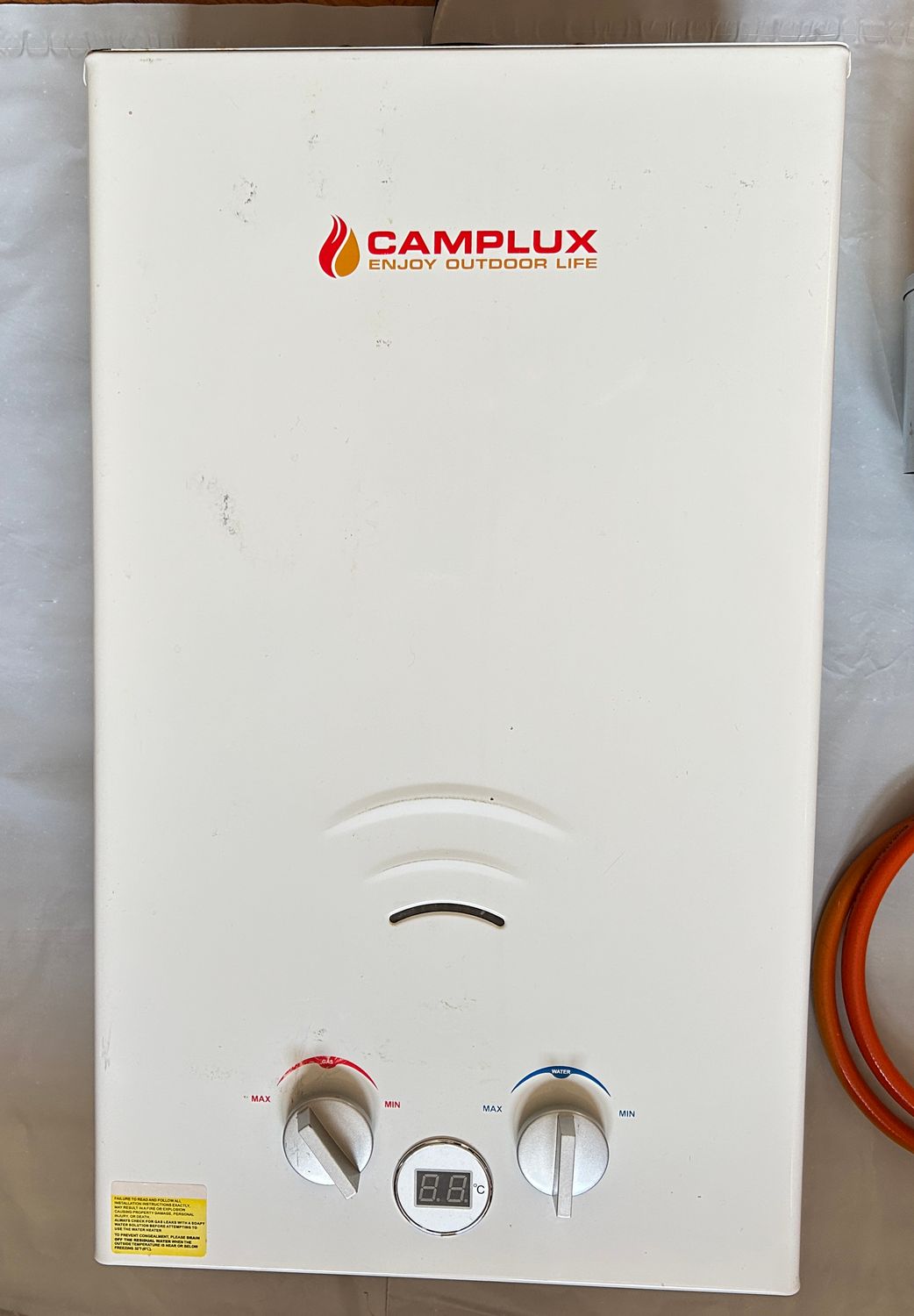 CAMPLUX BW264C-DE Gazowy Podgrzewacz Przepływowy 10 Litrów, 20 kW