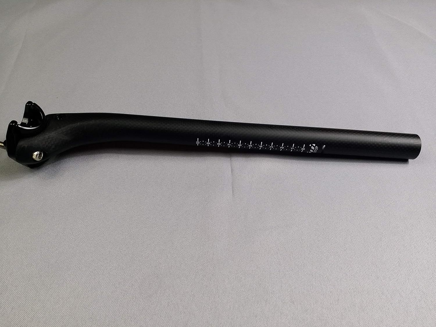 roadkey Reggisella wspornik siodełka z włókna węglowego.