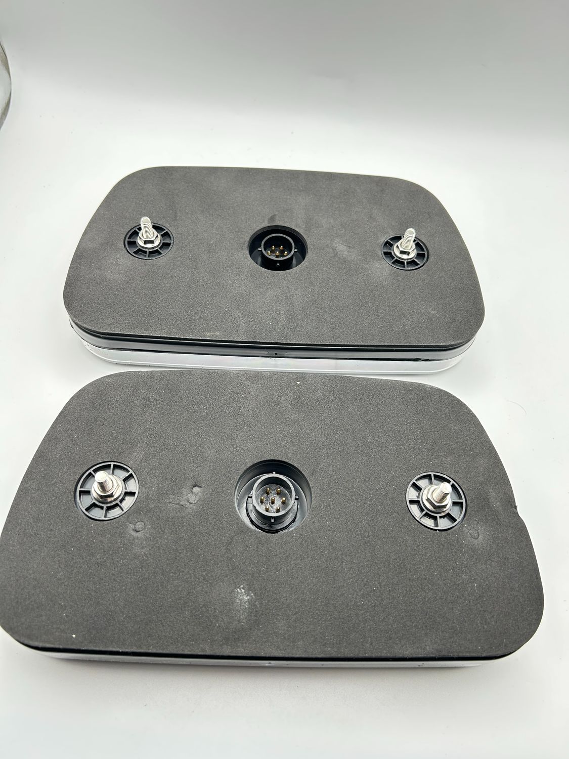 AOHEWEI Zestaw lamp tylnych do przyczepy 12V/24V