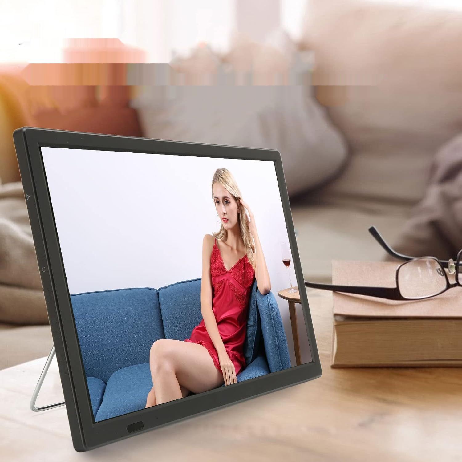 TELEWIZOR 15,4" 1080p – BEZ DVB-T2, NIE ODBIERA POLSKIEJ TV